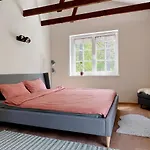 Forest Escape 35min From Tallinn - Hottub & Sauna