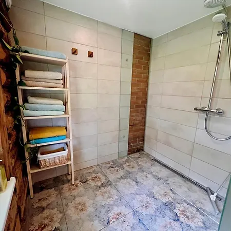 Forest Escape 35min From Tallinn - Hottub & Sauna Syytme