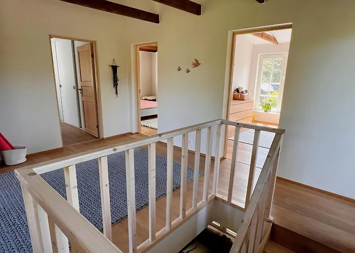 Dom wakacyjny Forest Escape 35min From Tallinn - Hottub & Sauna Syytme